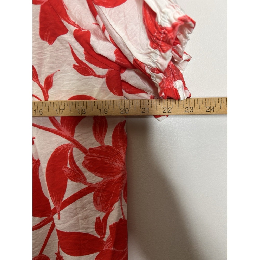 Rose + Olive Women's Red White Floral Top Short Sleeve Plus Size 1X New NWT - Picture 8 of 9